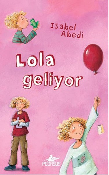 Lola Geliyor