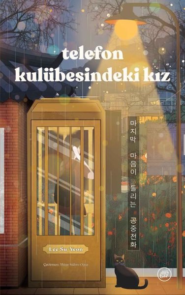 Telefon Kulübesindeki Kız