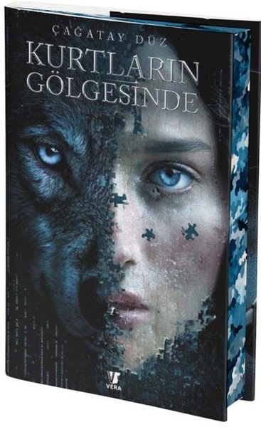 Kurtların Gölgesinde - Yan Boyamalı